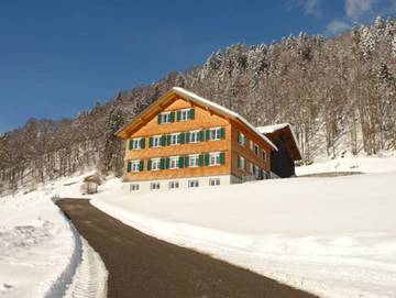 Bauernhaus für 5 Personen, mit Garten, kinderfreundlich im Bregenzerwald