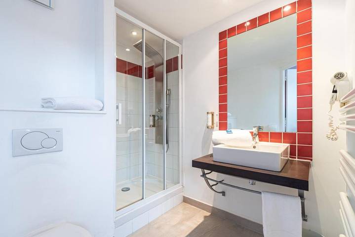 Hôtel pour 2 personnes, avec terrasse et jardin à Mont-Saint-Aignan - 4