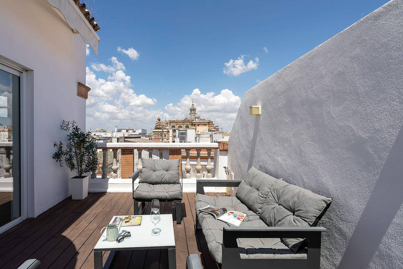 Apartamento entero, Apartamento de vacaciones para 5 personas in Casco Antiguo, Sevilla
