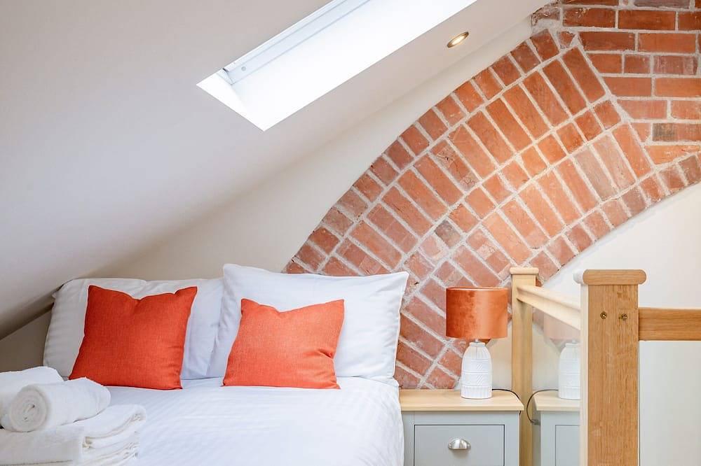 Exquisite renovation in central location in Hereford, Herefordshire