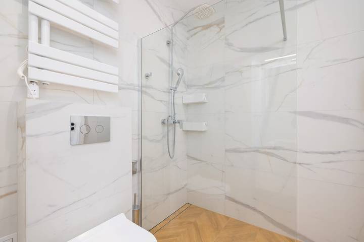 Entire apartment, Spacious Apartment | 2 Bedrooms | In the Heart of Kazimierz. in Kazimierz, Cracow
