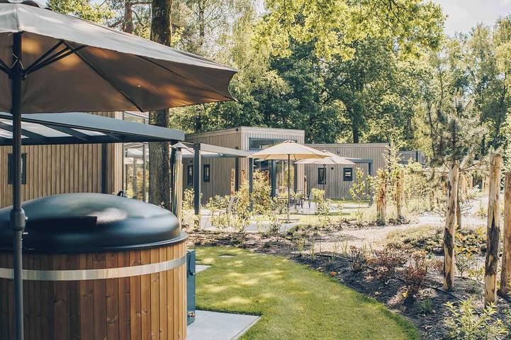 Loft voor 4 personen, met whirlpool en tuin in Apeldoorn Gemeente