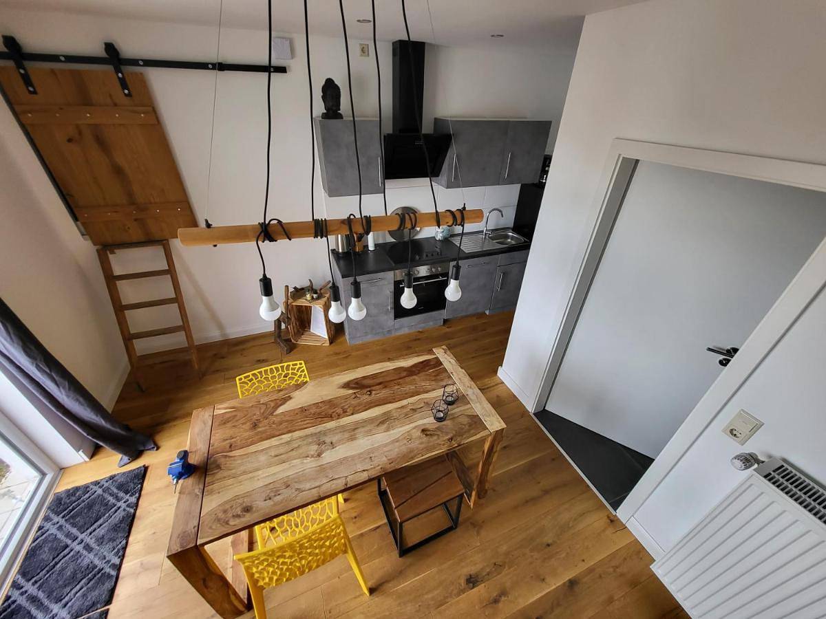 Ferienloft Ottos Werkstatt mit Saunafass in Dannenfels, Pfälzer Bergland