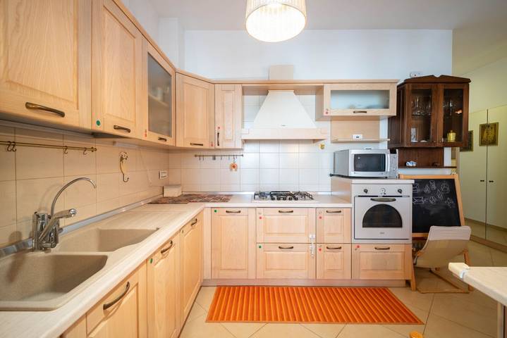 Apartamento entero, Apartamento de vacaciones para 5 personas con balcón/terraza in Lama Monachile (Polignano a Mare), Polignano a Mare