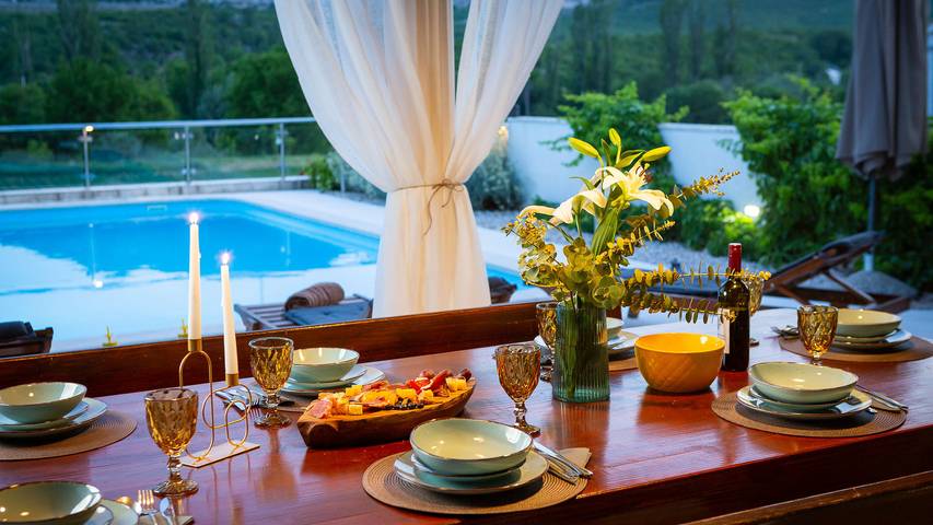 Villa Filomena - Omiš by Villas Guide in Dalmatinisches Zagora
