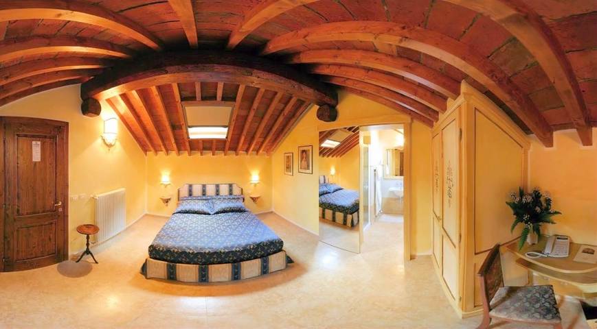 Bed and breakfast per 4 persone, con idromassaggio e terrazza, con animali domestici - 1