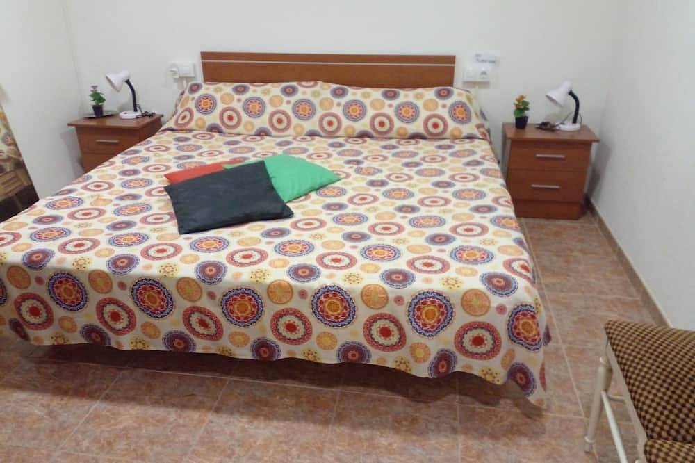 Villa Paraiso for Large Families in Alcanar, Costa Dorada