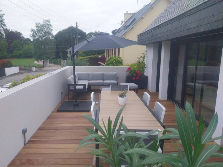 Location de vacances pour 8 personnes, avec jardin et sauna ainsi que bassin pour enfant et piscine à Ergué-Gabéric