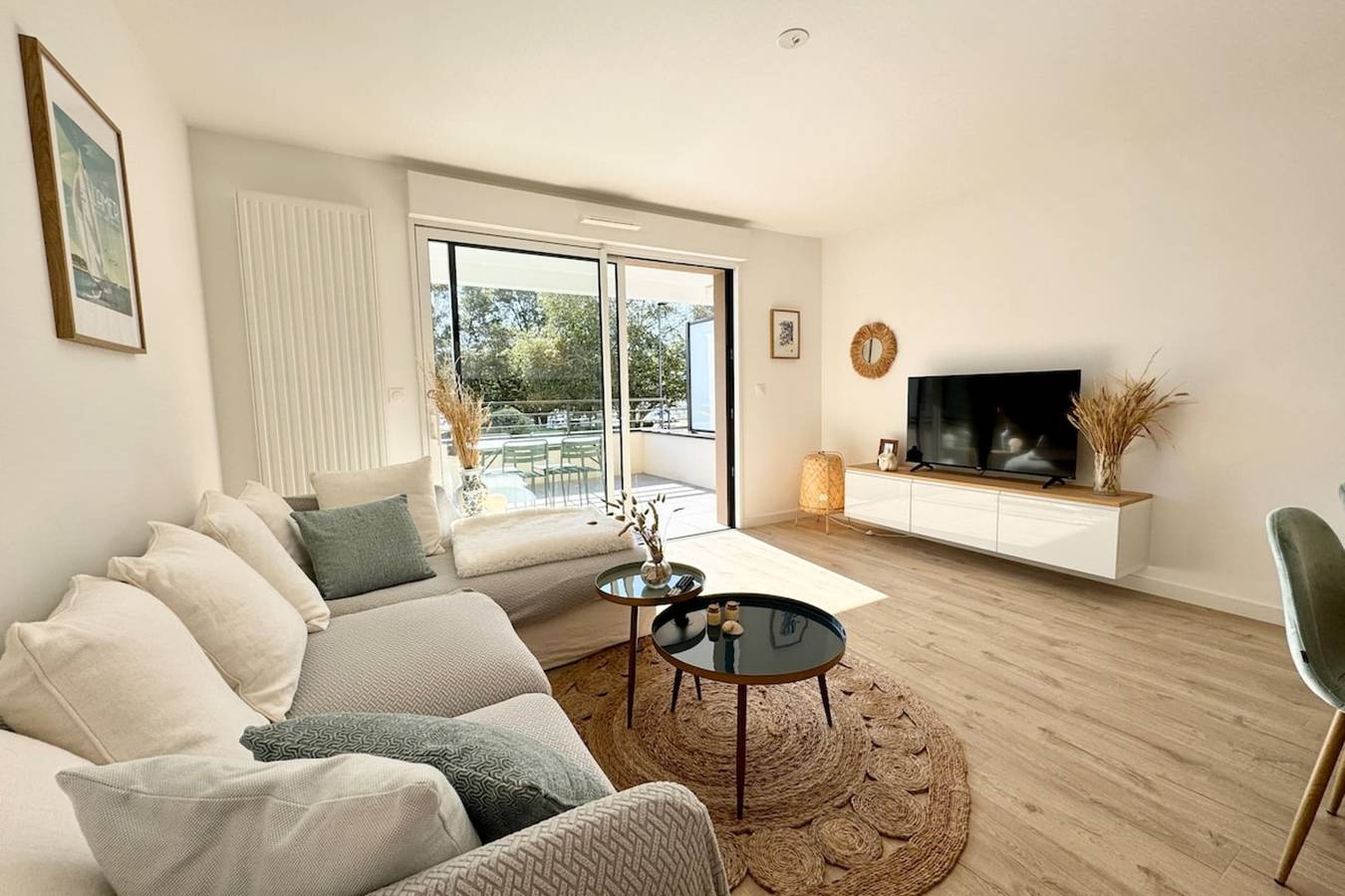 Ganze Wohnung, Ferienwohnung für 4 Personen mit Terrasse in Ploemeur, Côte des Mégalithes