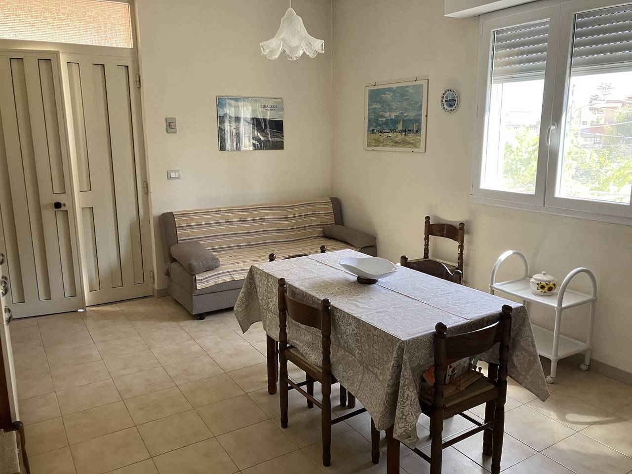 Wonderful Holiday Home Villa vista mare in Spiaggia di Eloro, Noto region