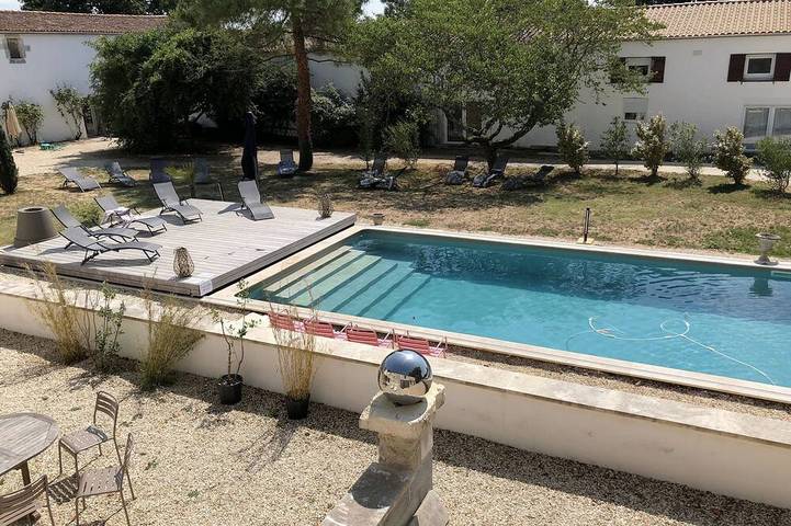 Gîte Pommier 7 Personnes, au Calme, Piscine in Sainte-Gemme, Saintes und Umgebung