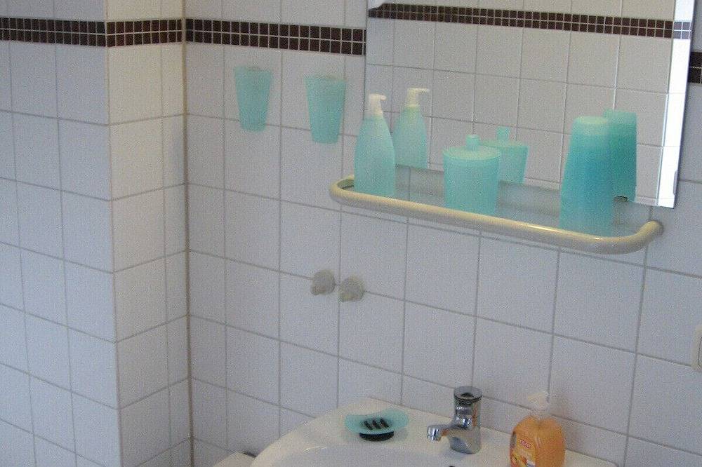 Ganze Wohnung, Bad Malente: Holsteinische Schweiz * Plön * Eutin * Ostseebäder * Lübeck * Kiel in Malente, Ostholstein