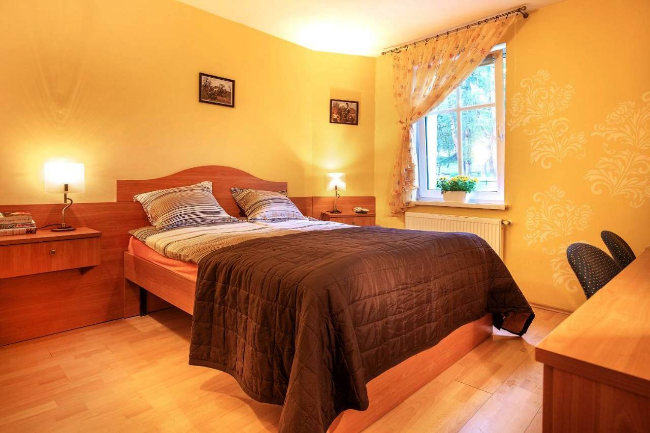 Large Double Room in Lądek-Zdrój, Sudety (Polska)