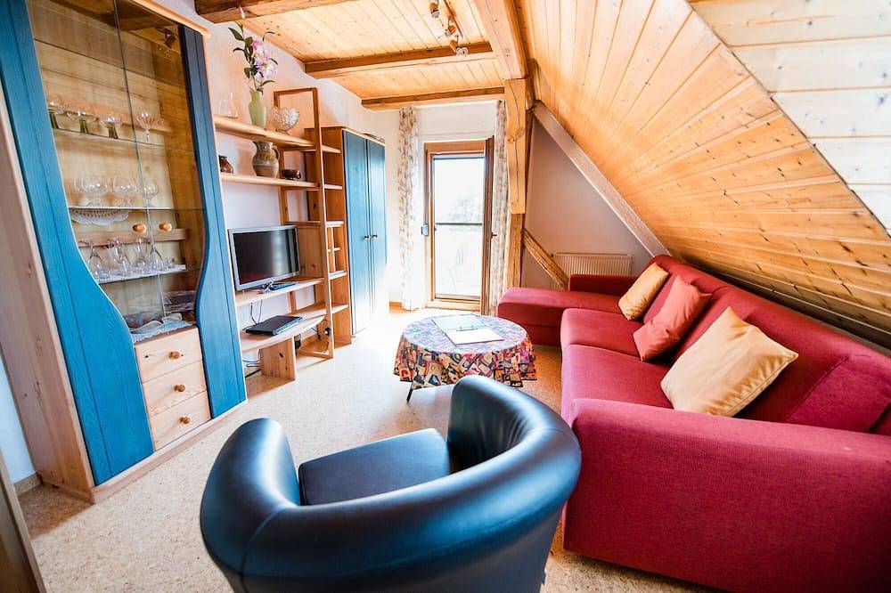 Ganze Wohnung, Appartement (73qm) mit Balkon mit Markise in Merkendorf, Fränkisches Seenland