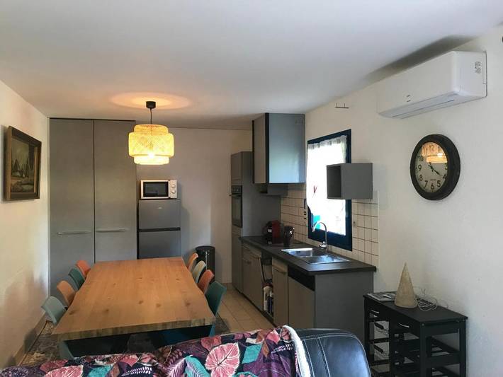 Location de vacances pour 7 personnes, avec jardin ainsi que vue et terrasse, animaux acceptés à Sizun - 3