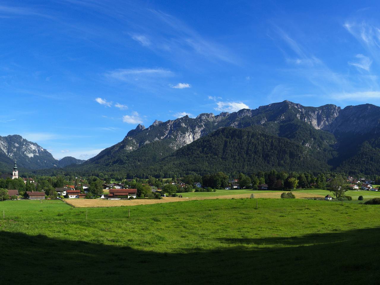 Ganze Ferienwohnung, Ferienwohnung Höfler - Ferienwohnung Isolde im Ferienhaus Bayerisch Gmain für 1 - 3 Personen, 32 qm mit Balkon in Bayerisch Gmain, Bayerische Alpen