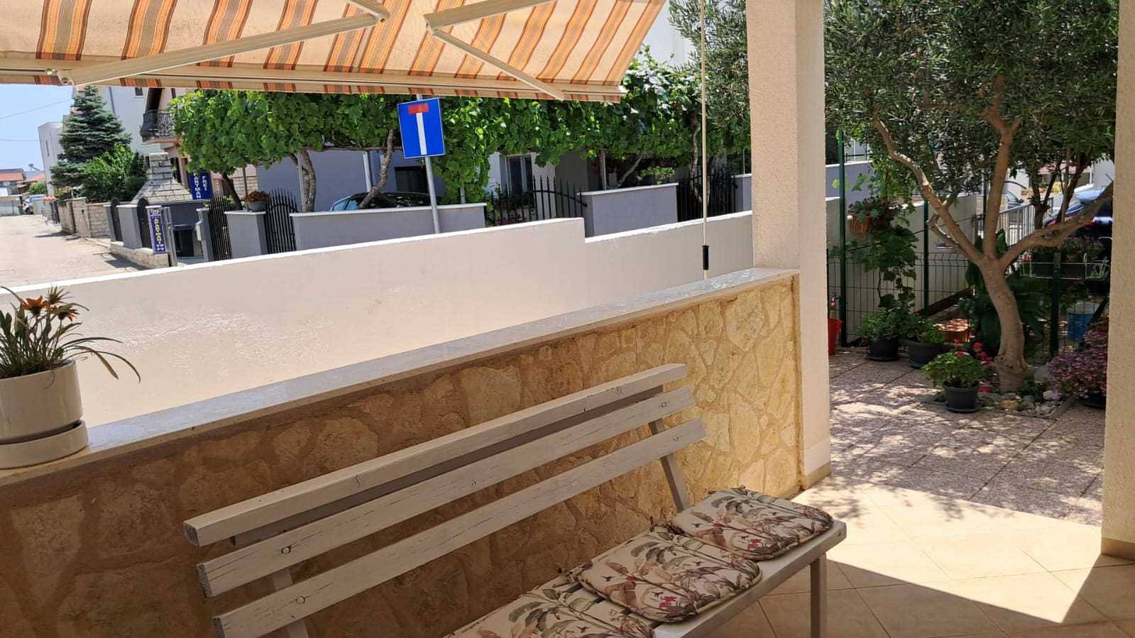 Ganze Wohnung, Budget-Friendly Studio Jelena Near the Sea in Vodice, Šibenik-Knin