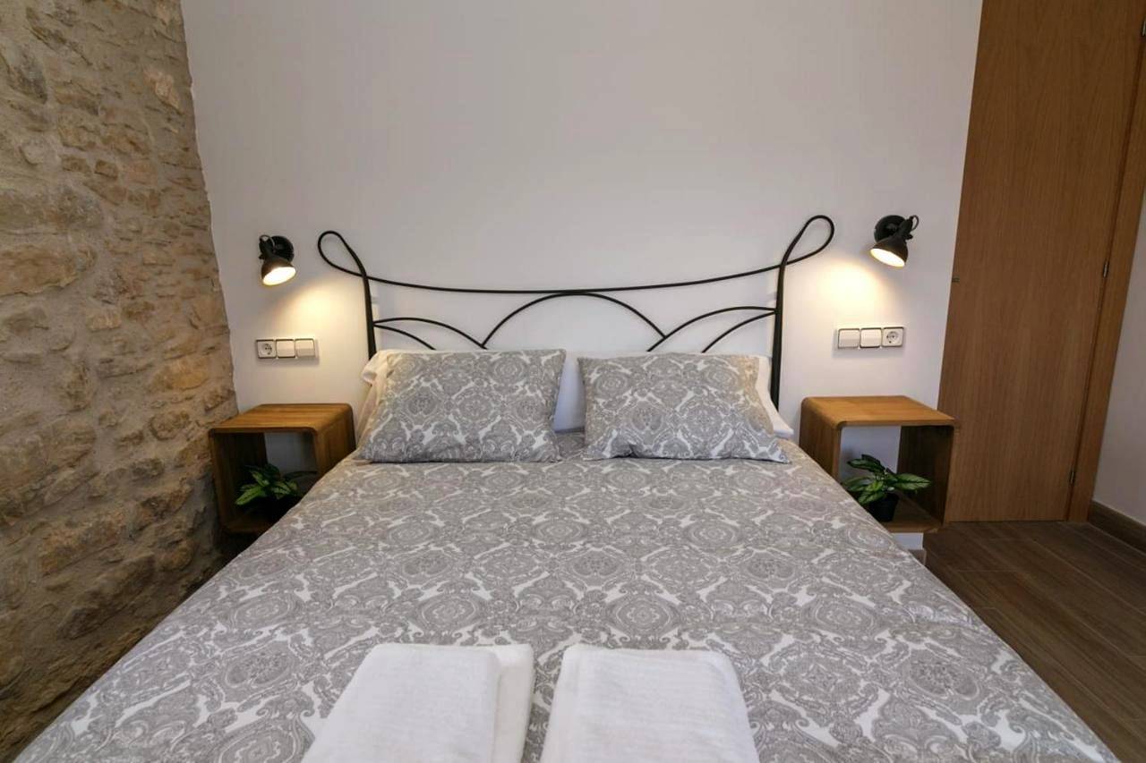 Four-Bedroom House in Graus, Pirineo Aragonés