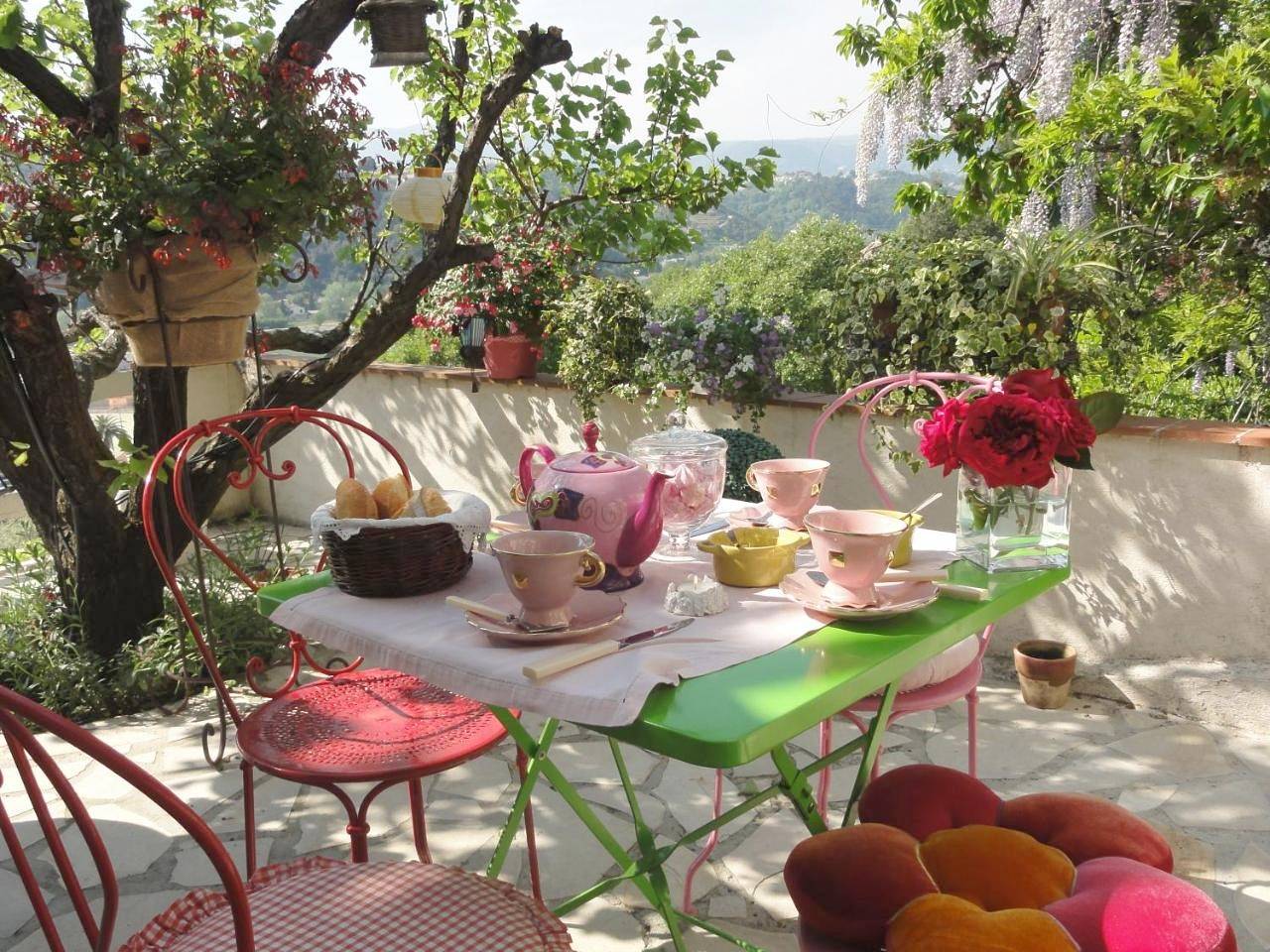 Les Grimaldines - Maison d'Hôtes in Cagnes-sur-Mer, Côte méditerranéenne (France)
