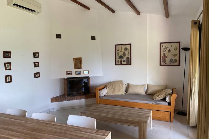 Villa pour 8 personnes, avec jardin ainsi que piscine et terrasse, animaux acceptés dans Santa Giulia - 4