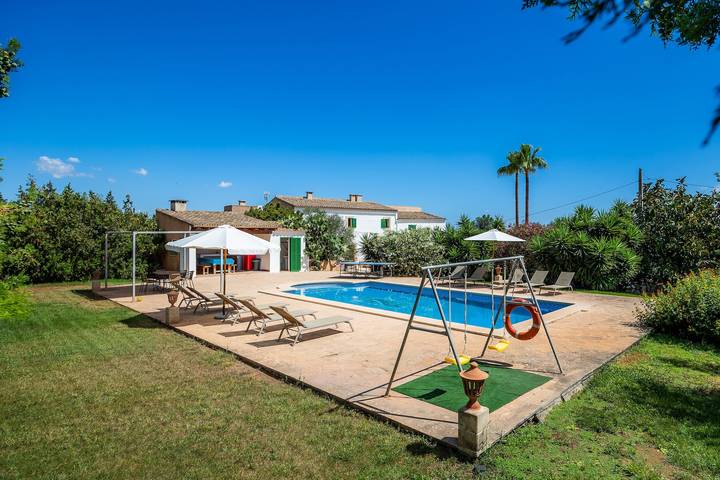 Villa for 10 people, with garden - 1