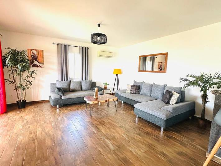 Location de vacances pour 9 personnes, avec jardin et vue à Ventiseri - 2