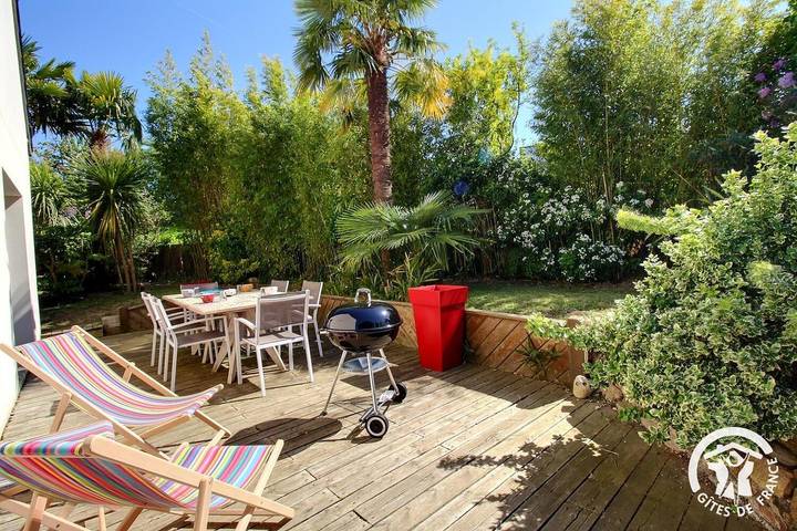 Gîte pour 8 personnes, avec jardin à Plancoët - 3