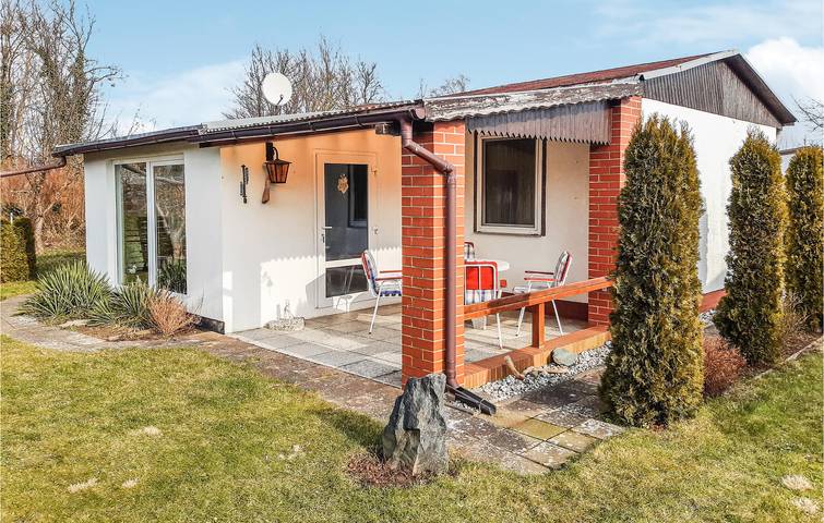 Ferienhaus für 4 Personen, mit Terrasse und Garten in Loissin
