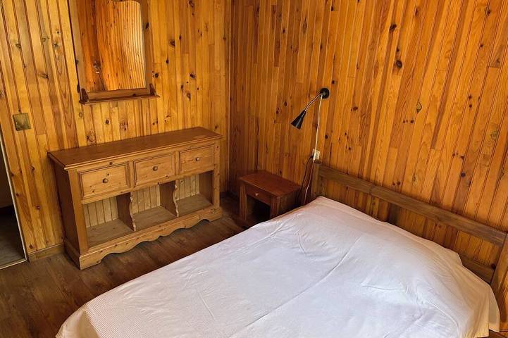 Chalet 3* ''La Carline'' à 1250m d'altitude in Montclar, Alpes-de-Haute-Provence