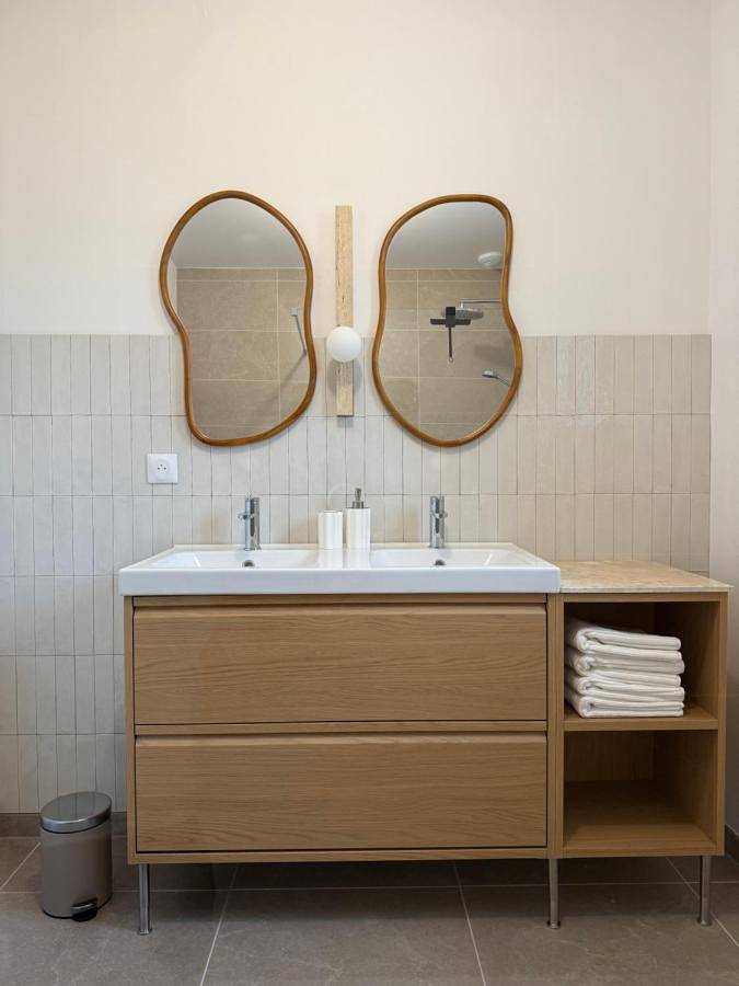 Three-Bedroom House in Vendeuvre-du-Poitou, Vienne (France)