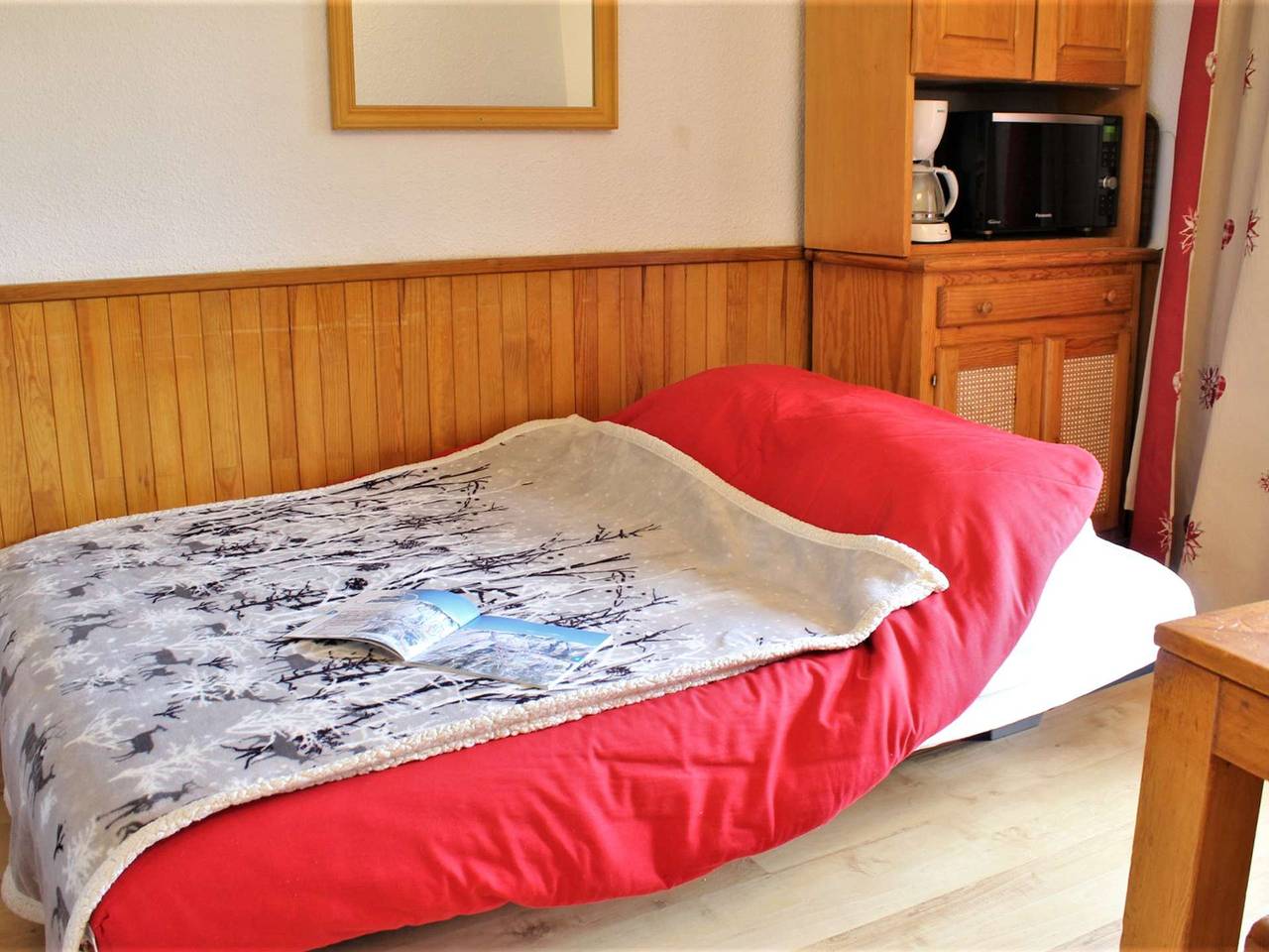 Apartamento entero, Apartamento acogedor de 2 piezas con balcón y acceso a piscina en Risoul in Station de Risoul, Risoul