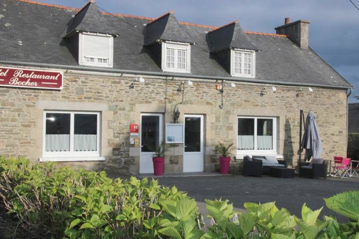 Hôtel pour 2 personnes, avec terrasse à Ploubazlanec - 3