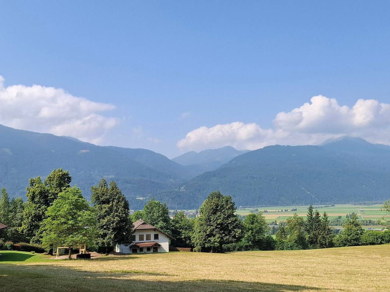 Ganze Ferienwohnung, Schloss Wasserleonburg - Altes Forsthaus - Apartment Nr. 7 in Gailtaler Alpen, Nötsch im Gailtal