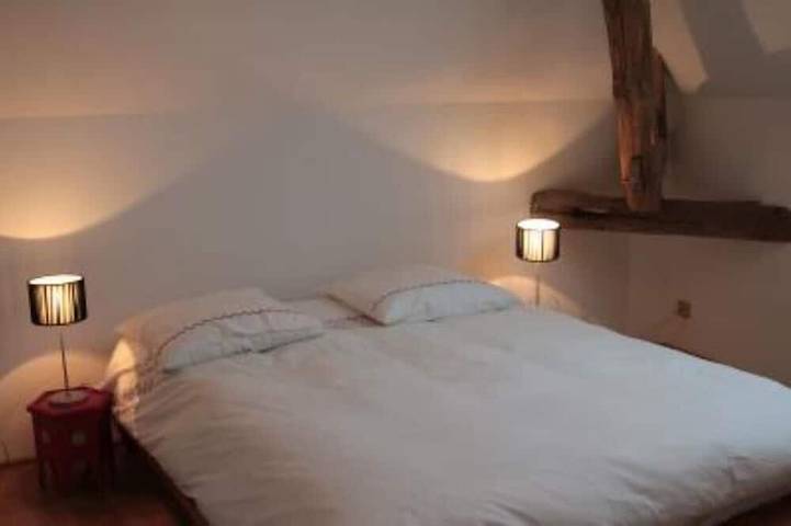 Location de vacances pour 8 personnes, avec Terrasse et Jardin dans Charny-Orée-de-Puisaye - 3