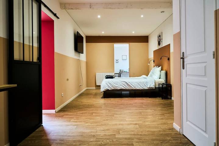 Gîte pour 2 personnes, avec jacuzzi et sauna à Tourcoing