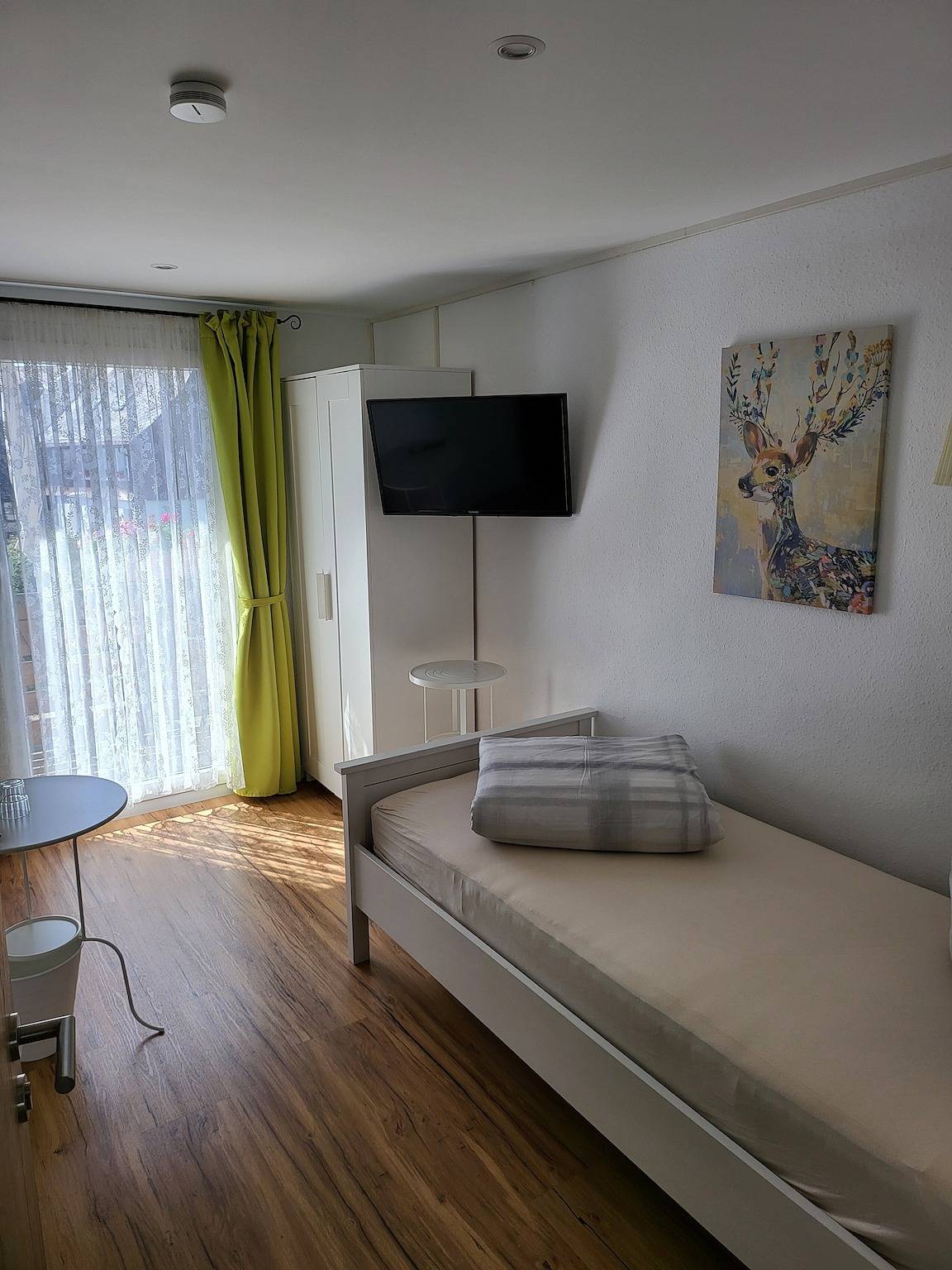 Pension Linde - Zimmer '3' mit gemeinsamer Terrasse, gemeinsamem Garten und Wi-Fi in Höchenschwand, Südschwarzwald