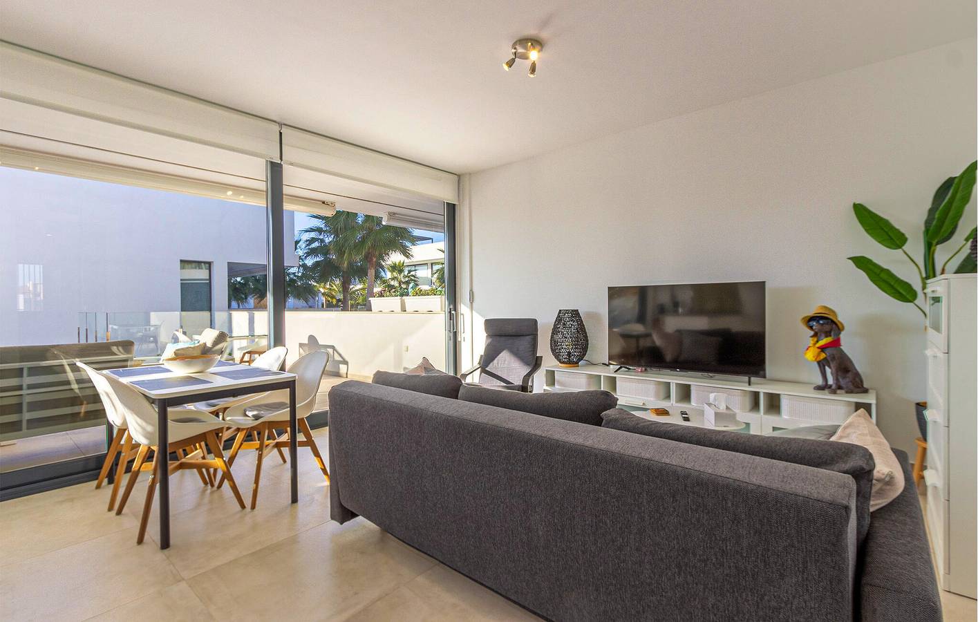 Apartamento vacacional entero, Apartamento con vistas al mar, piscina y aparcamiento, cerca de la playa y restaurante in Mar Menor, Costa Cálida