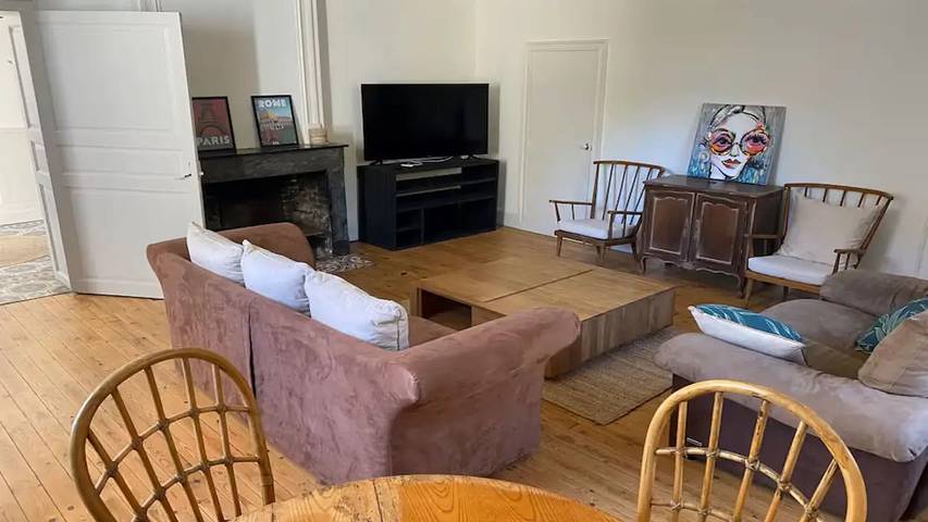 Location de vacances pour 13 personnes, avec jardin et piscine, animaux acceptés à Barry-d'Islemade - 3