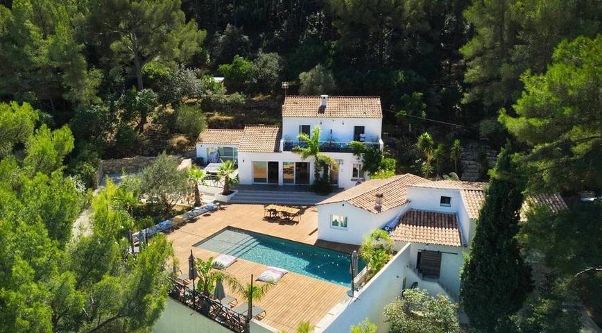 Maison d’hôte pour 4 personnes, avec jardin et sauna ainsi que piscine et vue à Toulon - 3