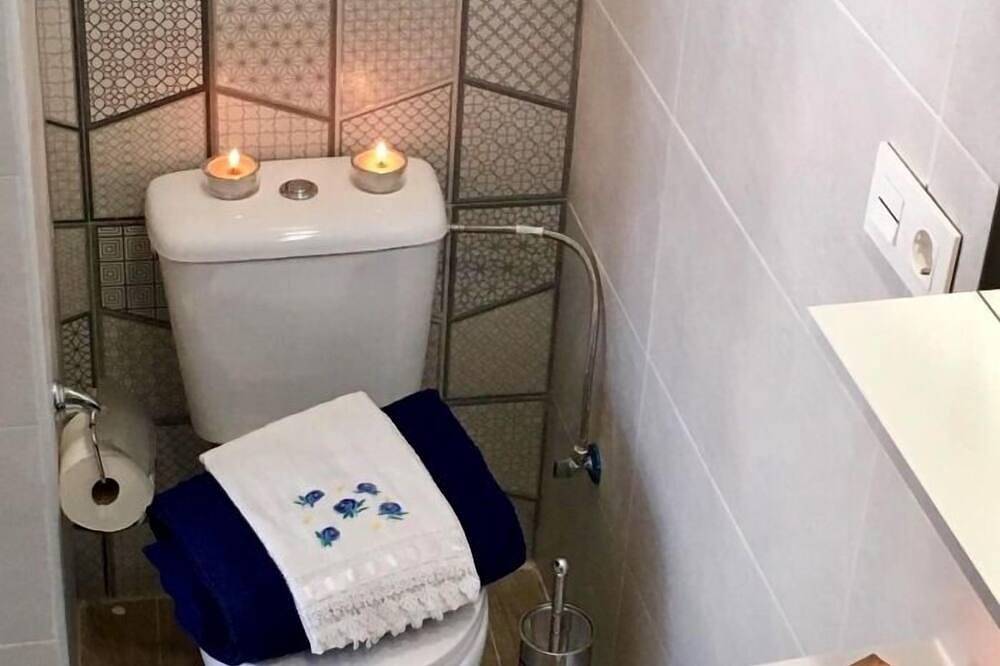 Hel lejlighed, Lagunillas-Travel-Loft in Centro (Málaga), Malaga