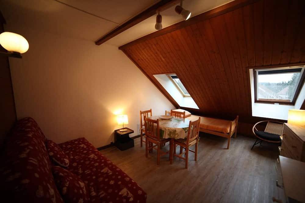 Entire apartment, Metabief - Neighborhood Beausoleil - Building Clé des Champs - Apartment 3 people in Mouthe-Lac et Mont d’Or, Doubs