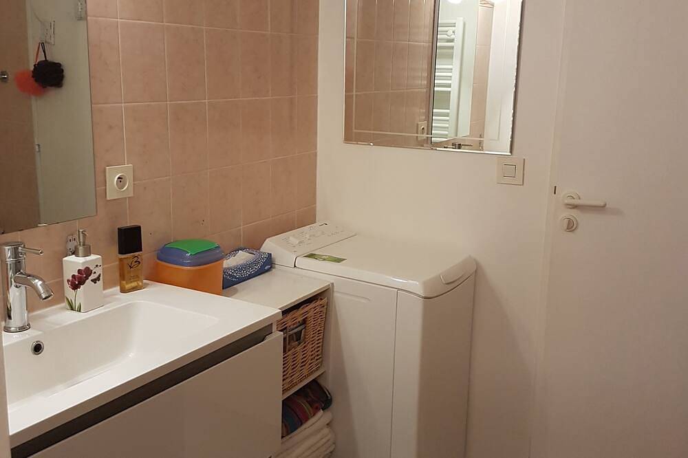 Appartement entier, Appartement dans résidence : site touristique. in Issoire, Région de Besse-et-Saint-Anastaise