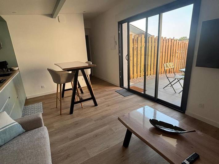 Maison d’hôte pour 2 personnes, avec jardin et terrasse, animaux acceptés