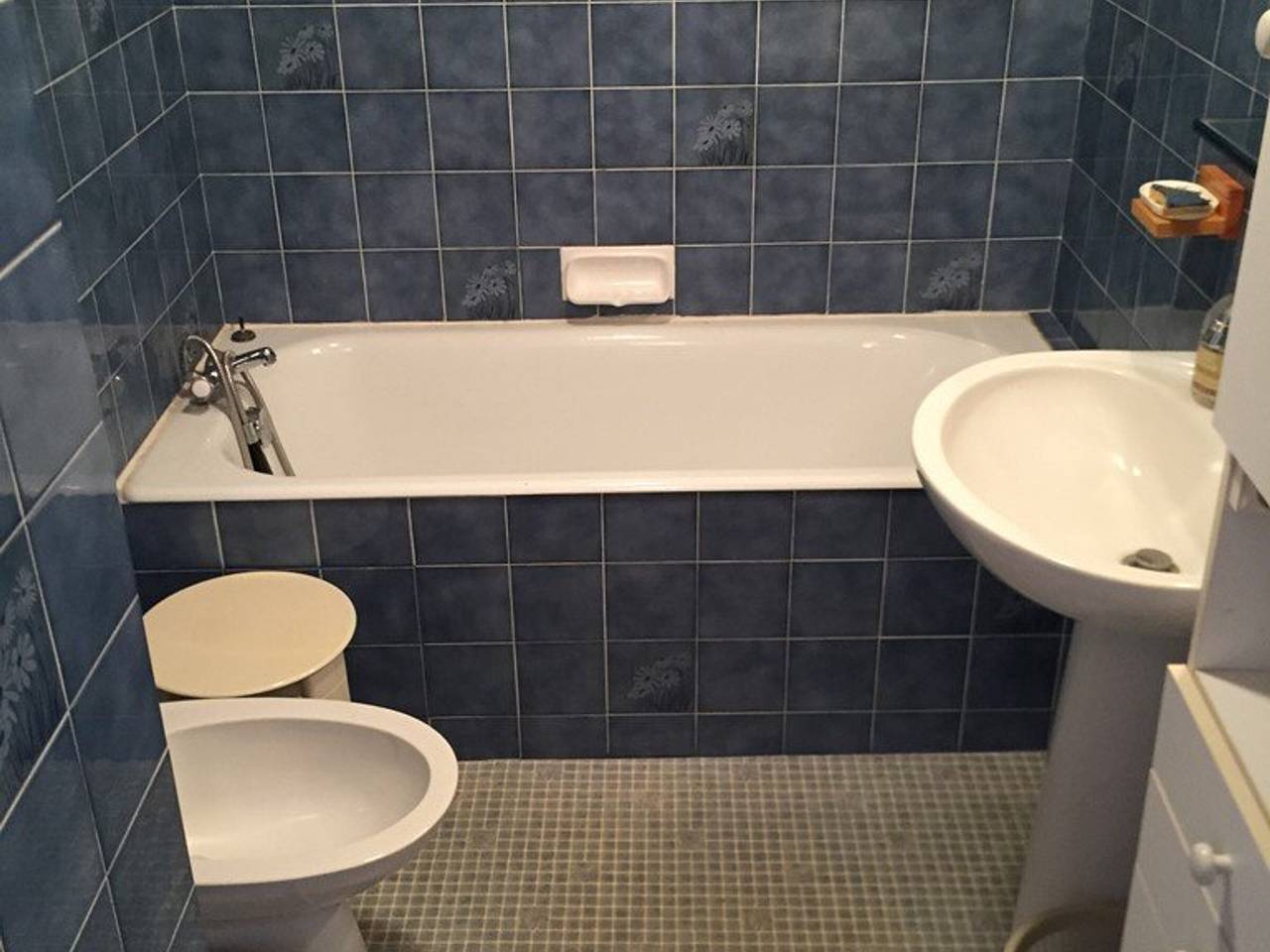 Appartement entier, Appartement T3 Arcachon Centre-Ville, 280m de la Plage, Parking, Proche Gare, Balcon in Arcachon, Région d'Arcachon
