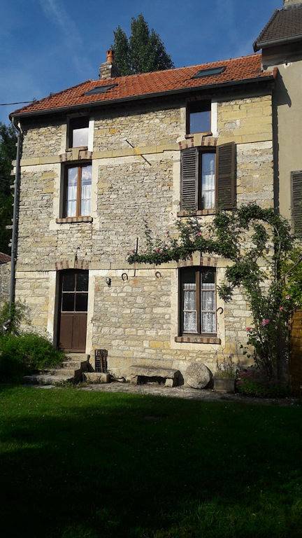 Gîte pour 4 personnes, avec jardin