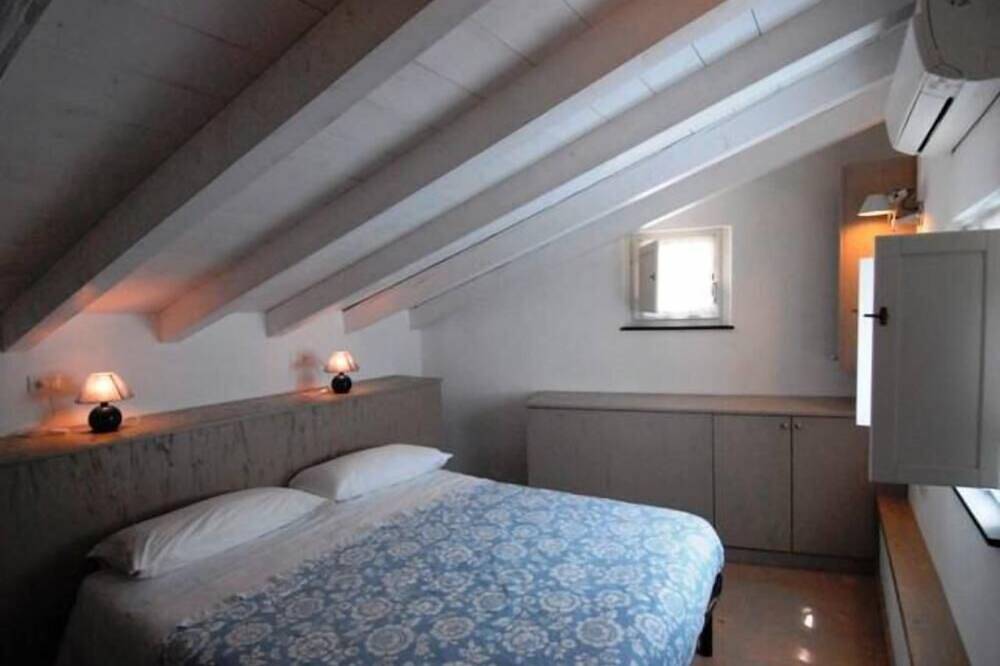 Monterosso Al Mare: Typische Residenz in der Altstadt, nur einen Steinwurf vom Meer entfernt in Monterosso al Mare, Monterosso al Mare Gemeinde