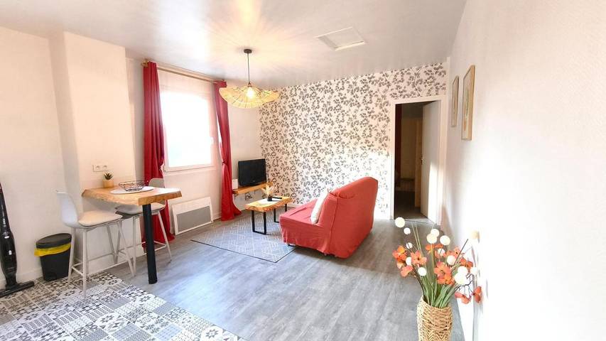 Gîte pour 2 personnes, animaux acceptés à Loudéac - 2