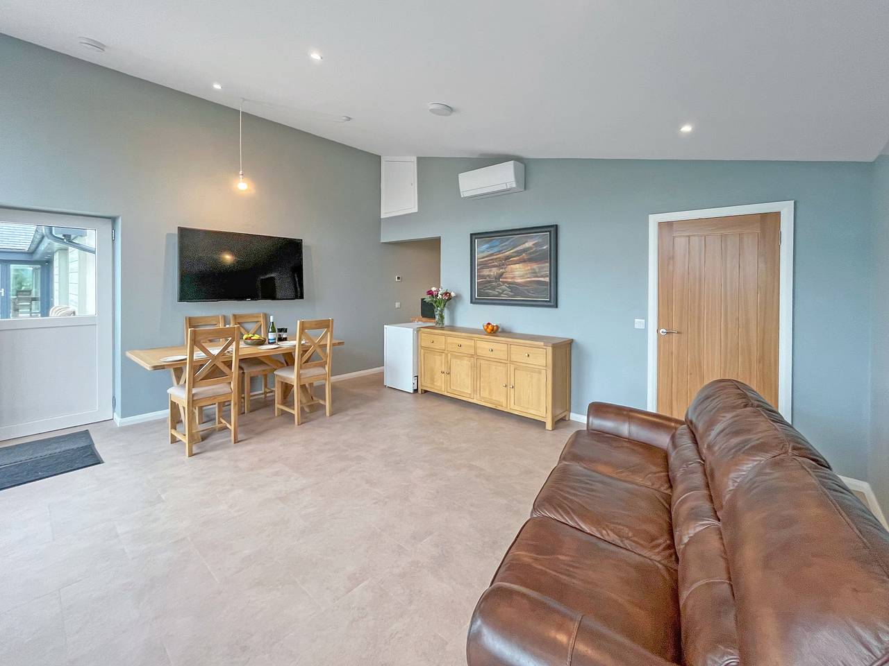 Entire apartment, Grey Rocks Apartment in Kippford, Dumfries and Galloway