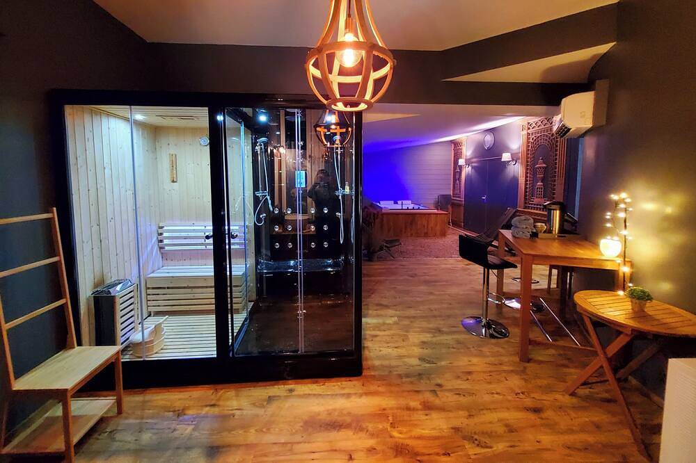 Suite spa Privatif Dans un Manoir in Saint-Amand-les-Eaux, Región de Valenciennes