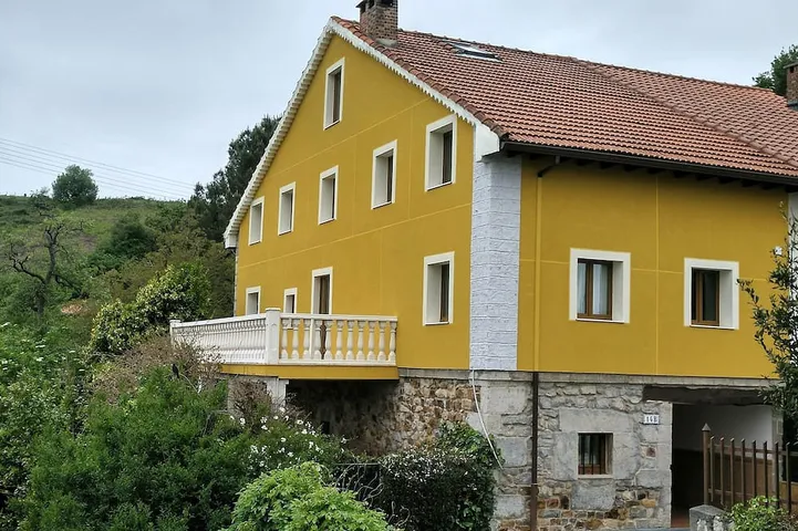 Holiday home for 11 people, with garden - 1